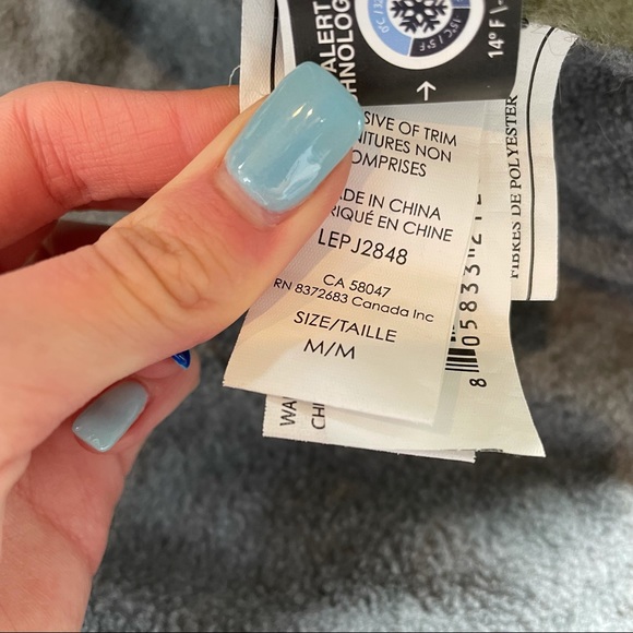 Luvgear Dog Puffer Jacket With Faux Fur Hood Cold Alert Technology - Picture 5 of 6